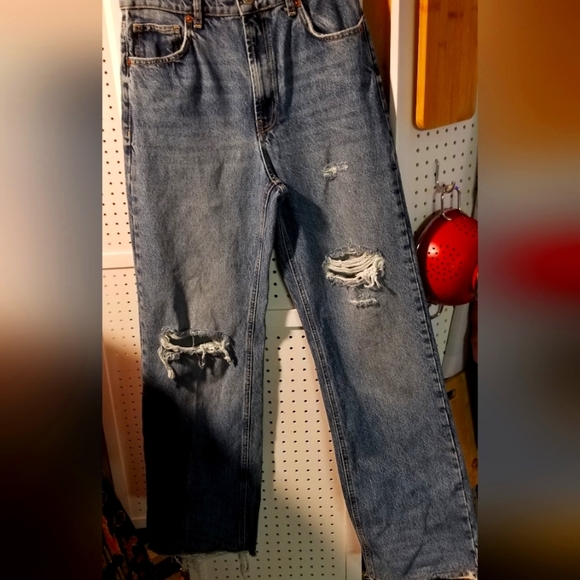Zara Jean's, wide flare leg, distressed - Picture 1 of 2
